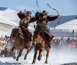 Guerriers mongols-archers_cheval_https://www.pinterest.fr/pin/440226932310302308/