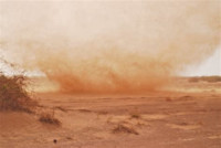 Tourbillon de sable-Sahara-Celso Flores-https://www.flickr.com/photos/celso/2779594965/